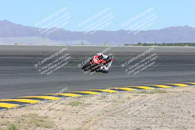 media/May-06-2024-Moto Forza (Mon) [[b33359f27d]]/1-Advanced/Session 2 (Bowl)/